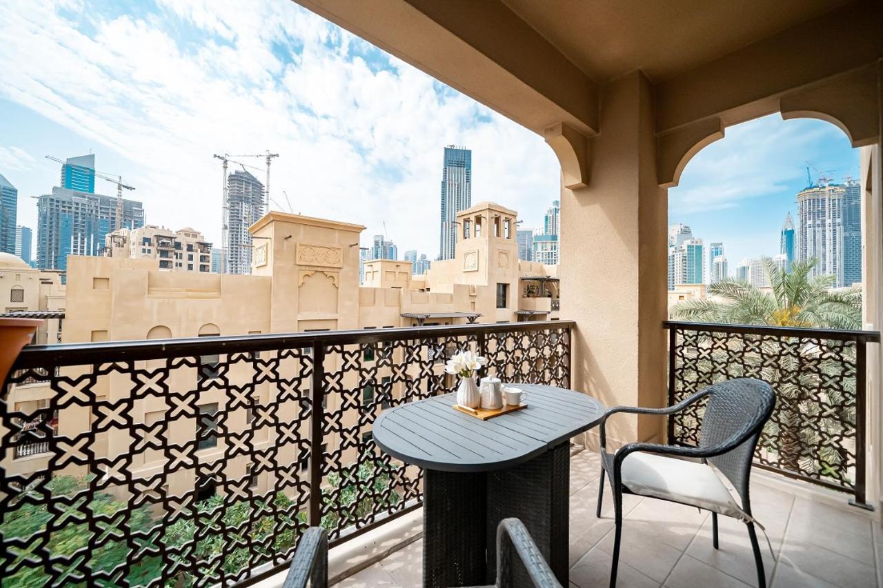דובאי Higuests - Spacious Apt With Private Balcony In Old Town מראה חיצוני תמונה