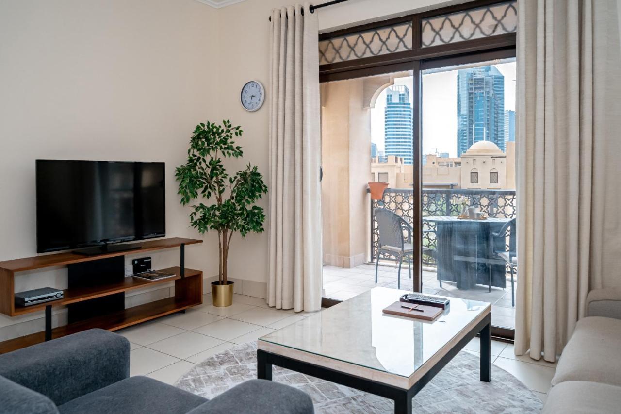 דובאי Higuests - Spacious Apt With Private Balcony In Old Town מראה חיצוני תמונה