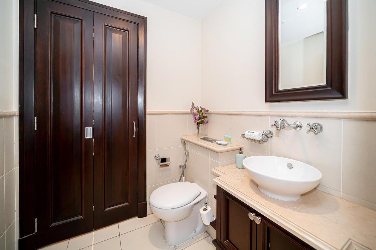 דובאי Higuests - Spacious Apt With Private Balcony In Old Town מראה חיצוני תמונה